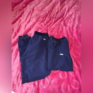 Figs women’s navy blue scrubs set